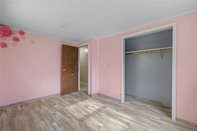 161 Petroleum Ave, Claysville, PA 15323