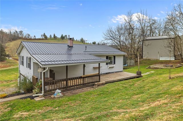 161 Petroleum Ave, Claysville, PA 15323