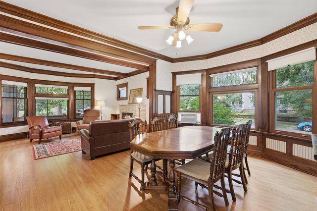 1854 Laurel Avenue, Saint Paul, MN 55104