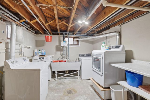 1854 Laurel Avenue, Saint Paul, MN 55104