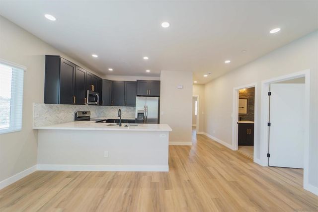 3363 A, San Diego, CA 92102