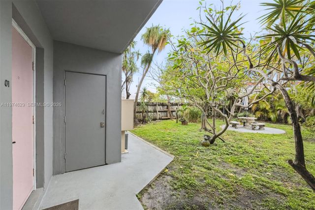 400 SE 31st St 1, Fort Lauderdale, FL 33316