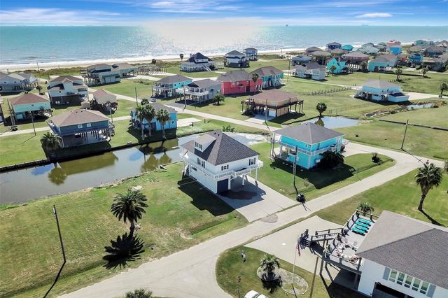 2570 Tide Drive, Port Bolivar, TX 77650