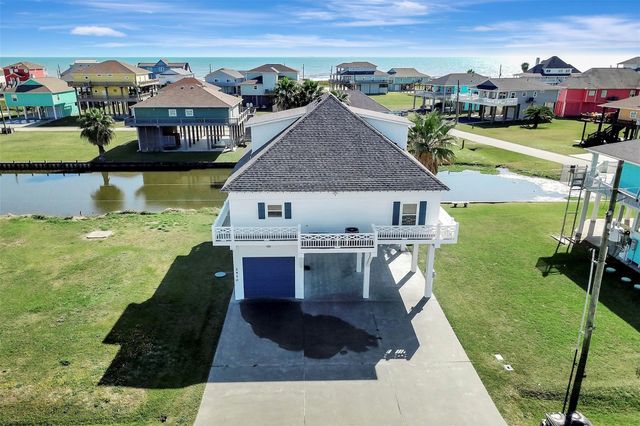 2570 Tide Drive, Port Bolivar, TX 77650