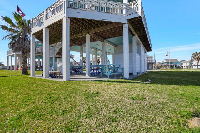 2570 Tide Drive, Port Bolivar, TX 77650