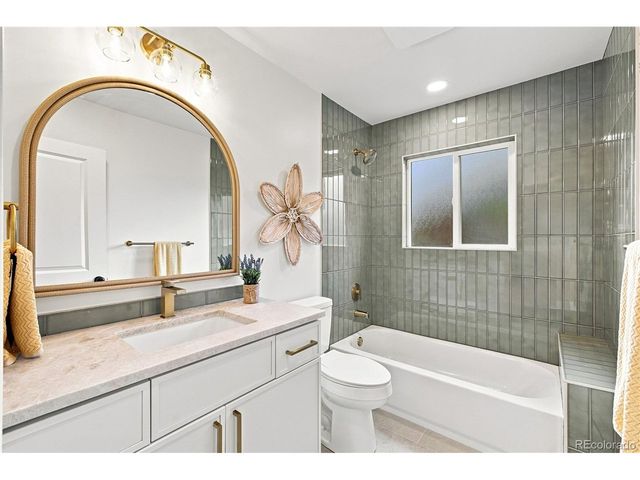 642 S Pontiac St, Denver, CO 80224