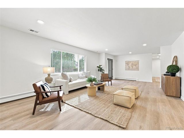 642 S Pontiac St, Denver, CO 80224