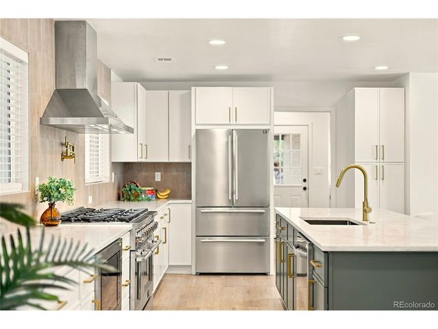 642 S Pontiac St, Denver, CO 80224
