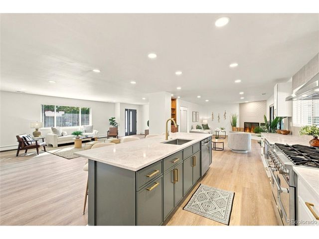 642 S Pontiac St, Denver, CO 80224