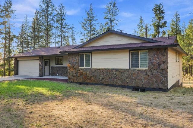 21808 W Bannock Ave, Medical Lake, WA 99022