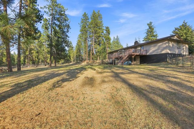 21808 W Bannock Ave, Medical Lake, WA 99022