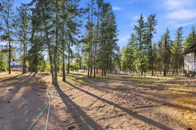 21808 W Bannock Ave, Medical Lake, WA 99022