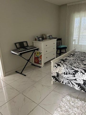 2728 N Garden Drive 313, Lake Worth, FL 33461