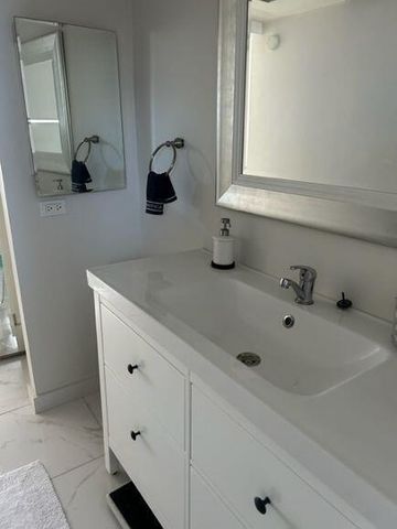 2728 N Garden Drive 313, Lake Worth, FL 33461