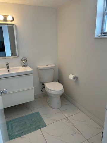 2728 N Garden Drive 313, Lake Worth, FL 33461