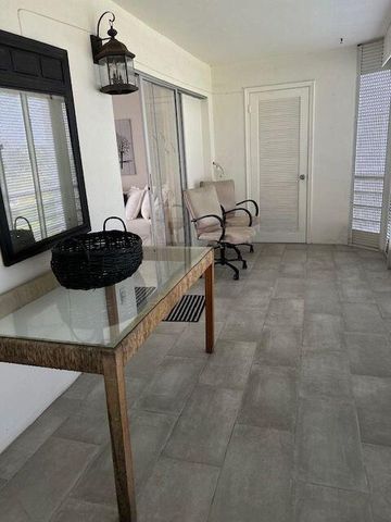 2728 N Garden Drive 313, Lake Worth, FL 33461