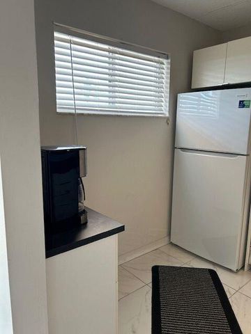 2728 N Garden Drive 313, Lake Worth, FL 33461