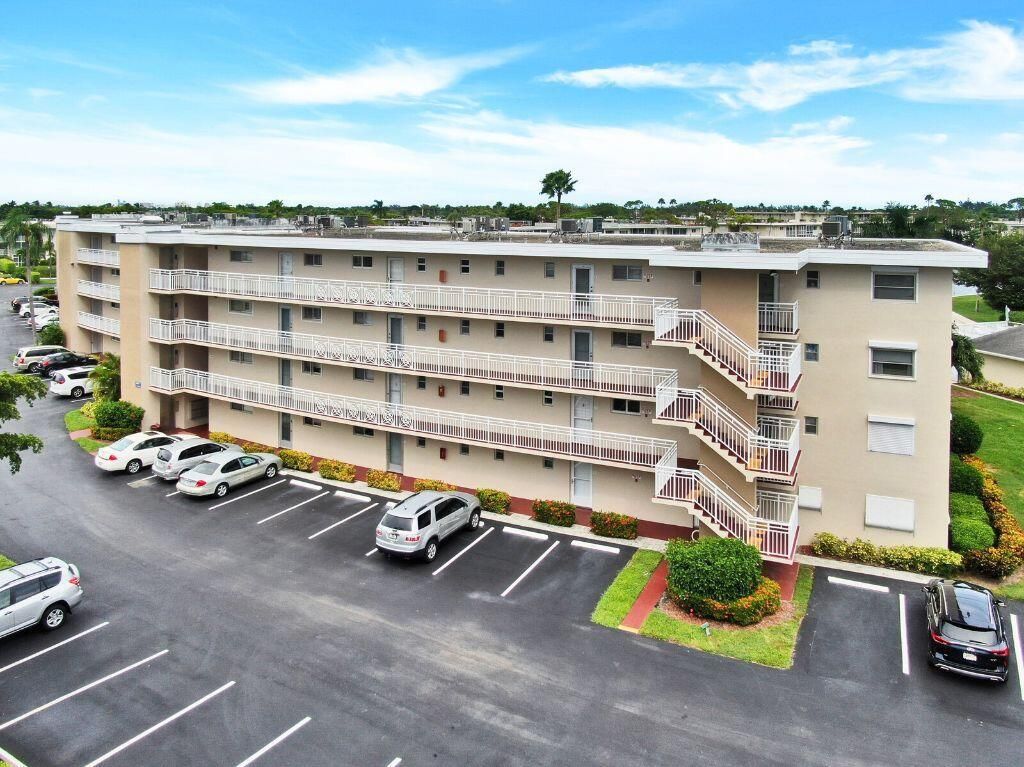 2728 N Garden Drive 313, Lake Worth, FL 33461