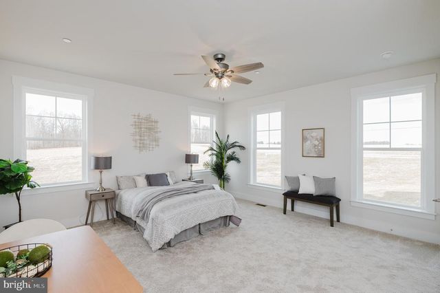 1605A OAKLAND RD, Freeland, MD 21053
