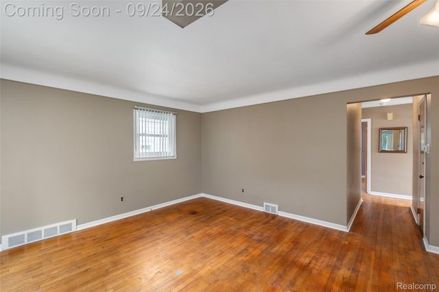 40 Dorothea Street, Mt. Clemens, MI 48043
