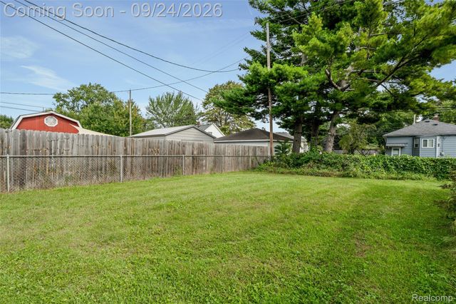 40 Dorothea Street, Mt. Clemens, MI 48043