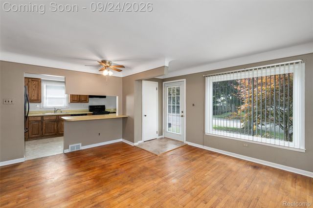 40 Dorothea Street, Mt. Clemens, MI 48043