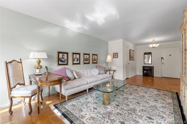 18-65 211 Street 1F, Bayside, NY 11360