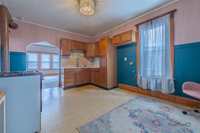 4338 S Mozart Street, Chicago, IL 60632