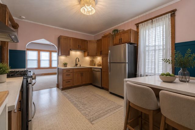 4338 S Mozart Street, Chicago, IL 60632