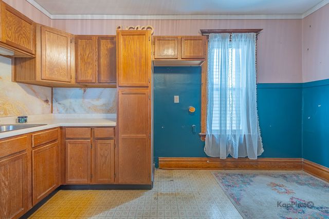 4338 S Mozart Street, Chicago, IL 60632