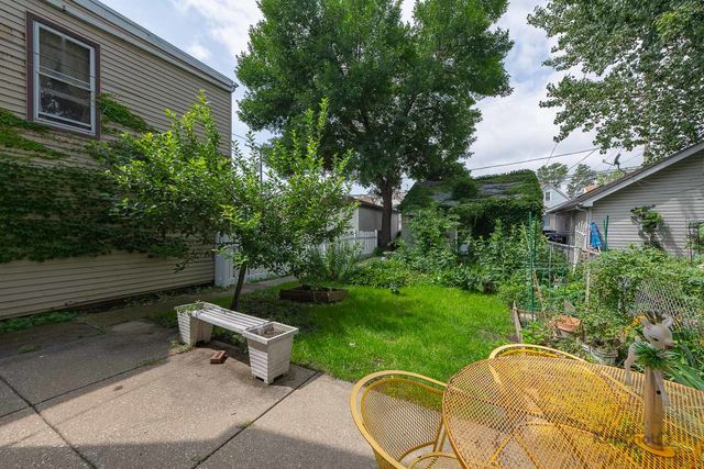 4338 S Mozart Street, Chicago, IL 60632