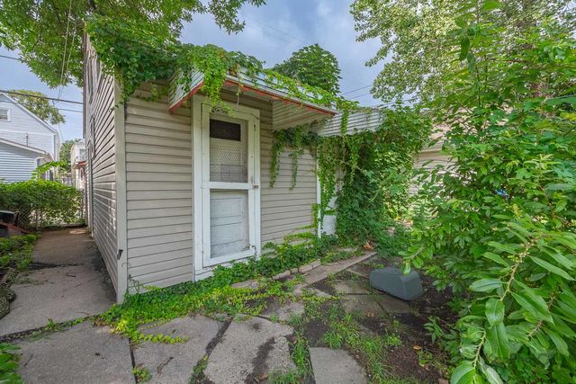 4338 S Mozart Street, Chicago, IL 60632
