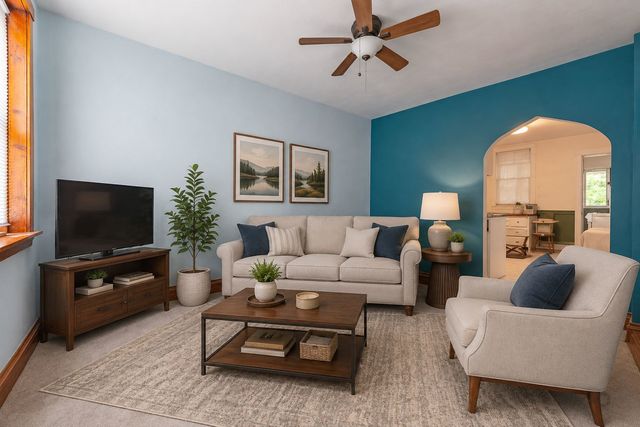 4338 S Mozart Street, Chicago, IL 60632