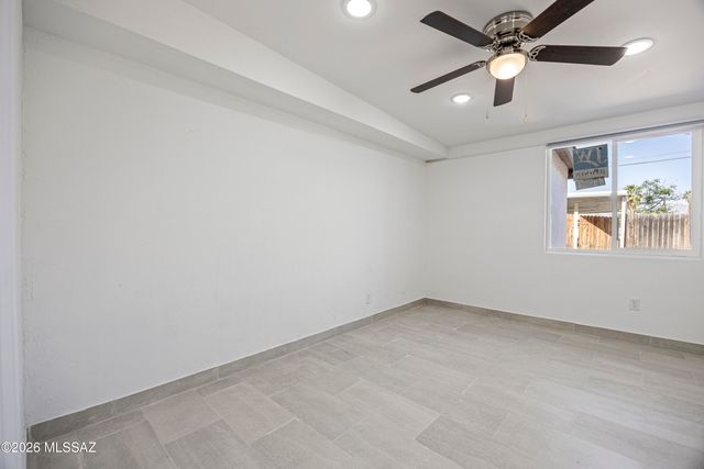 3675 E Shepherd Place, Tucson, AZ 85713