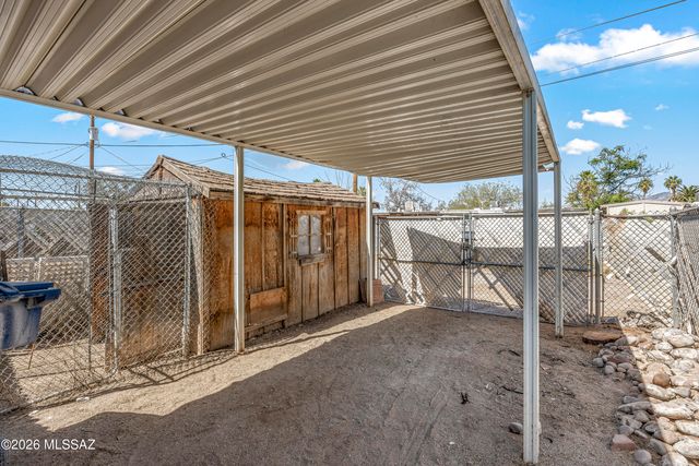 3675 E Shepherd Place, Tucson, AZ 85713