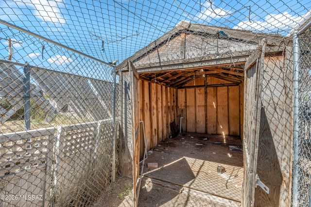 3675 E Shepherd Place, Tucson, AZ 85713