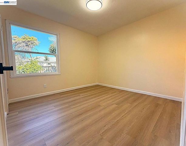 2515 Lowell, Richmond, CA 94804