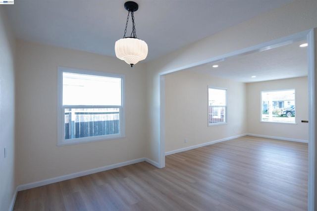 2515 Lowell, Richmond, CA 94804