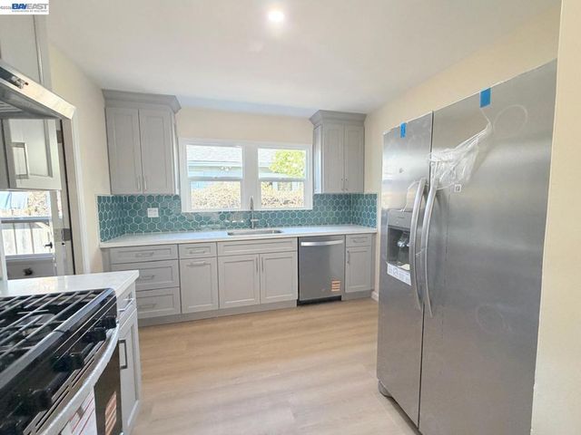 2515 Lowell, Richmond, CA 94804