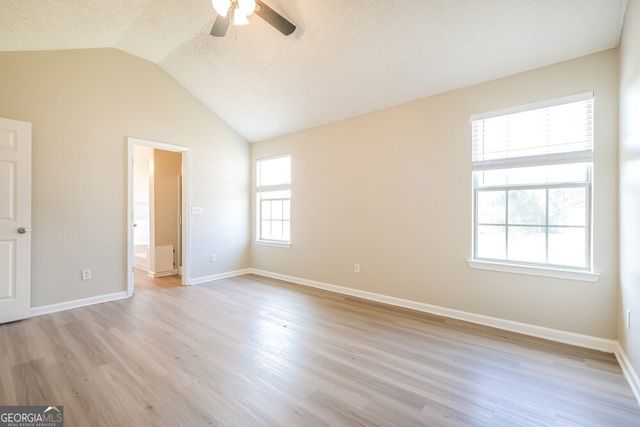 1883 Roble Drive, College Park, GA 30349