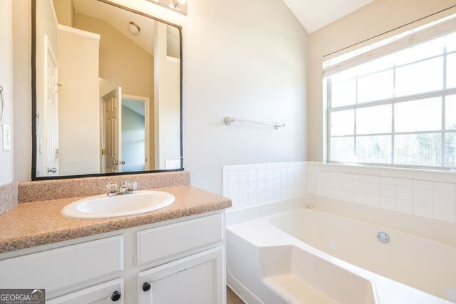 1883 Roble Drive, College Park, GA 30349