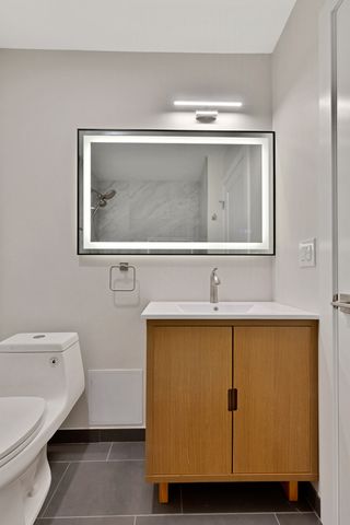 1640 W Sherwin Avenue 3B, Chicago, IL 60626