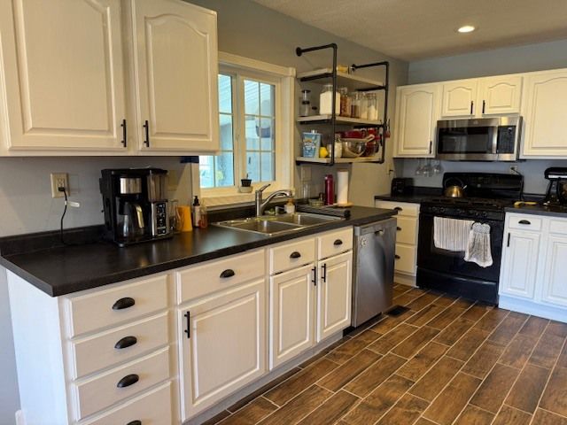 417 S 22nd Street, Herrin, IL 62948