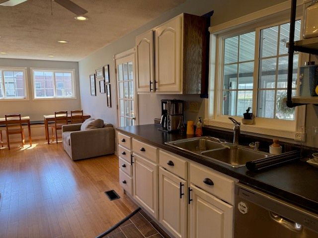 417 S 22nd Street, Herrin, IL 62948