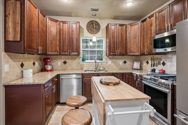 1502 Bennington Court, Grapevine, TX 76051