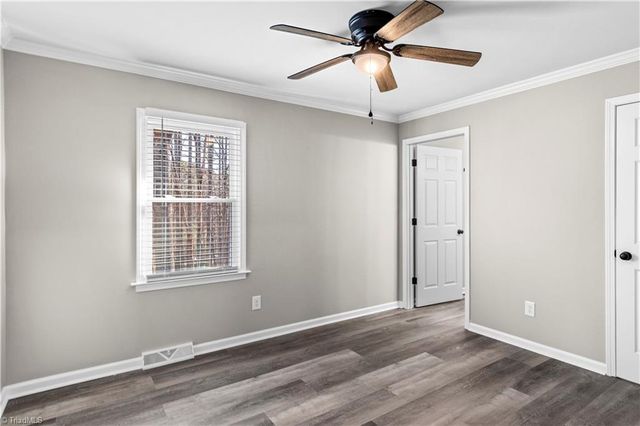 4075 E NC Highway 268, Pilot Mountain, NC 27041