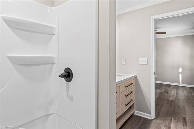 4075 E NC Highway 268, Pilot Mountain, NC 27041