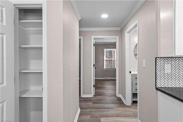 4075 E NC Highway 268, Pilot Mountain, NC 27041