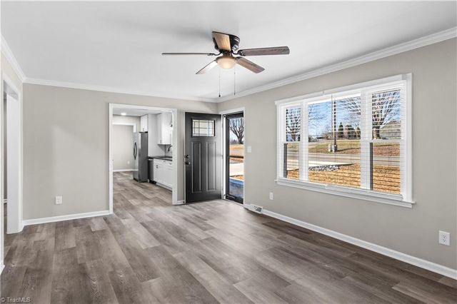 4075 E NC Highway 268, Pilot Mountain, NC 27041