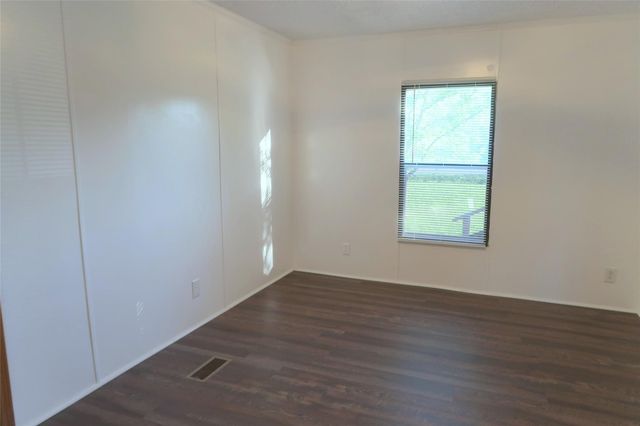 214 Grist Mill LOOP, Georgetown, TX 78626